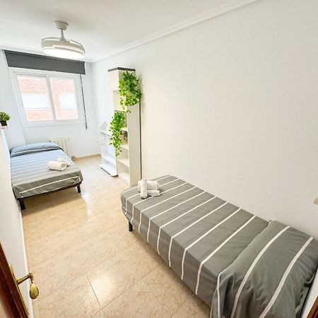 Appartamento Buenos Aires Del Pilar Turistea Utebo Esterno foto